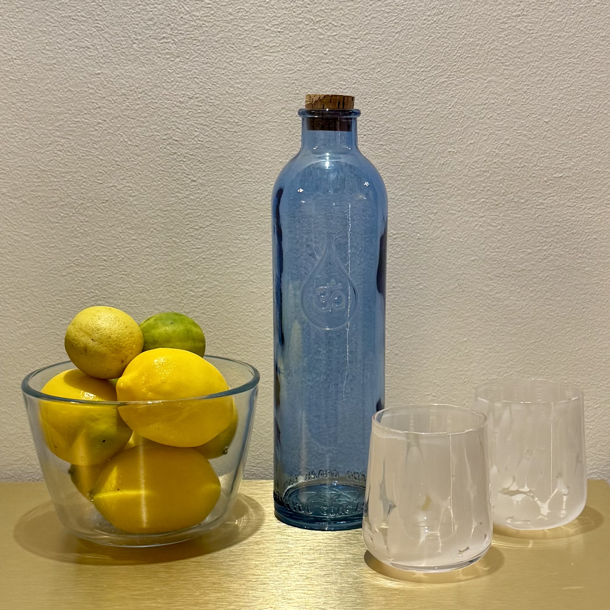 OmWater – Glasflasche für belebtes Wasser 1,2L